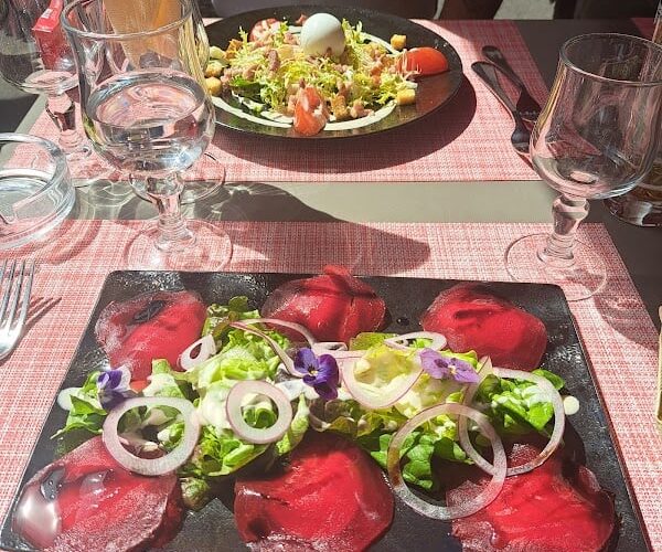 Restaurant Le Jaures à Ville-la-Grand, France