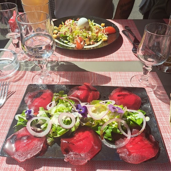Restaurant Le Jaures à Ville-la-Grand, France