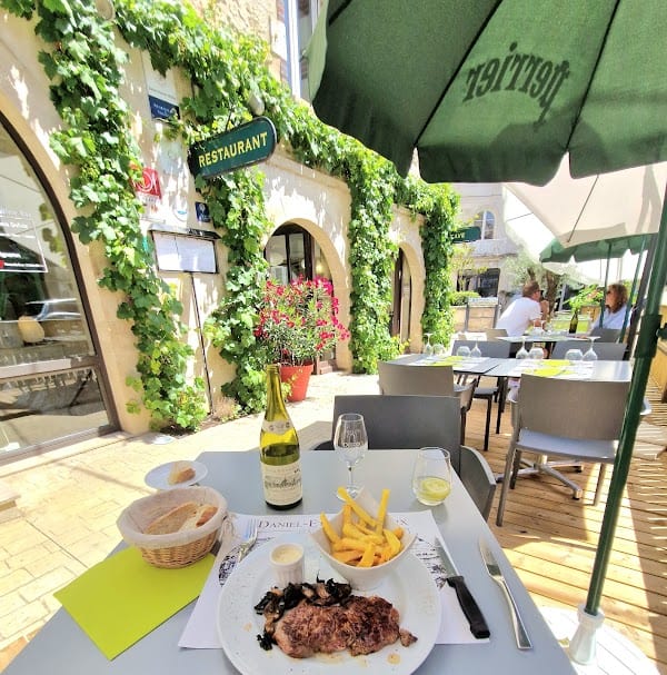 Restaurant Le Mâchon Vigneron – La Cuisine Au Vin à Chablis, France