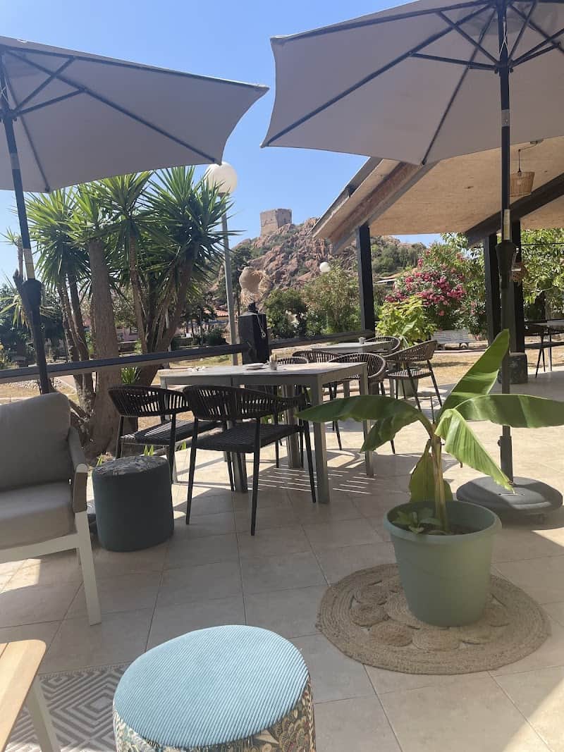 Restaurant le Minigolf à Ota, France