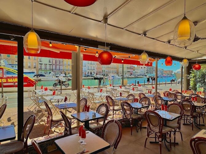 Restaurant Le Petit Pêcheur à Sète, France