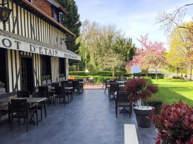 Restaurant Le Pot d’Étain à Manerbe, France