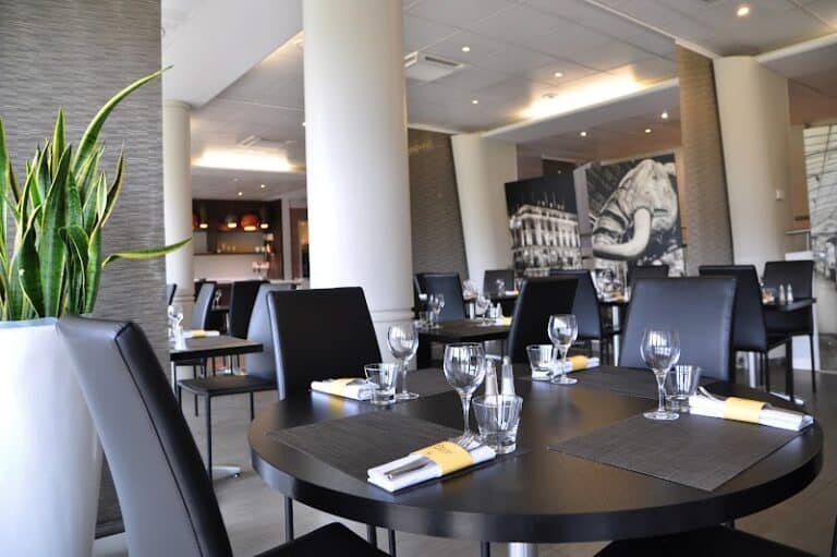 Restaurant Le Valmy à Nantes, France — photo 1