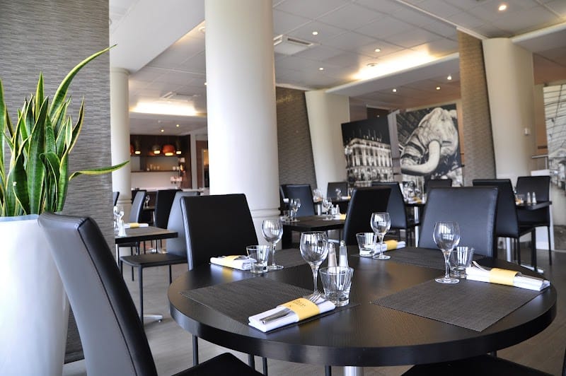 Restaurant Le Valmy à Nantes, France