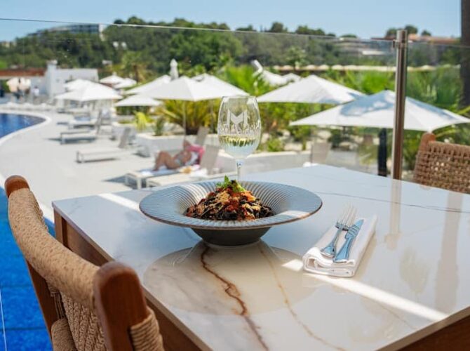 Restaurant L’Emblème Sophia Antipolis à Biot, France