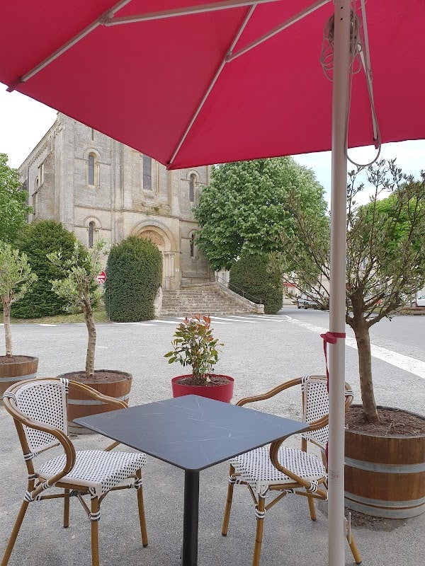 Restaurant l’entre deux verres à Quinsac, France