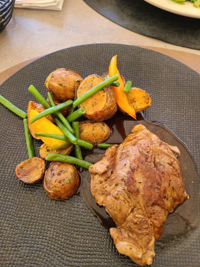 Restaurant les Ailes à Léognan, France