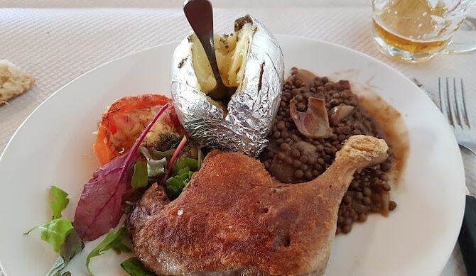 Restaurant les Charmilles à La Brède, France