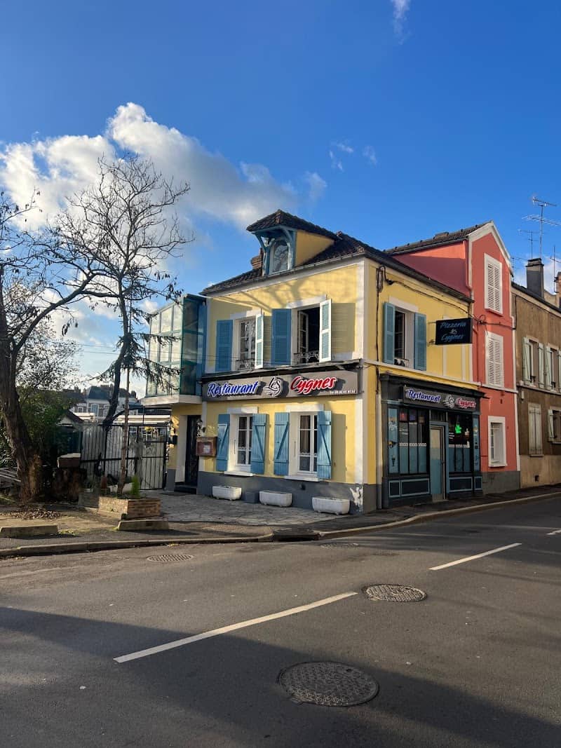Restaurant les Cygnes à Corbeil-Essonnes, France