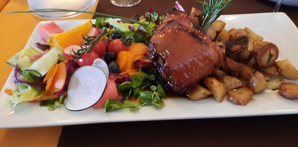 Restaurant Les Fumerons (proche Chatillon sur seine) à Leuglay, France