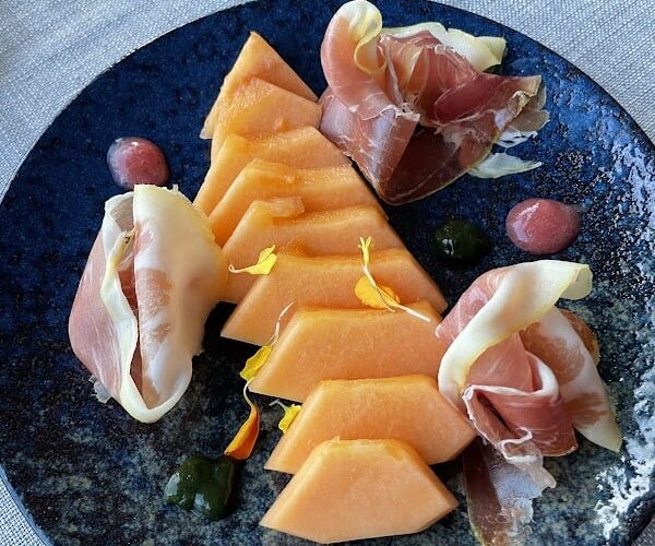 Restaurant Les Oliviers à Brison-Saint-Innocent, France