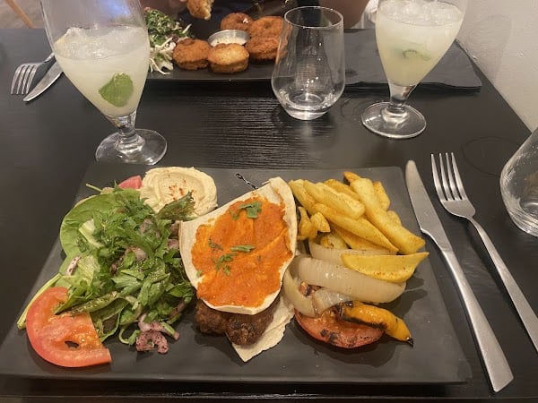 Restaurant Libanais l’Oliveraie à Albertville, France