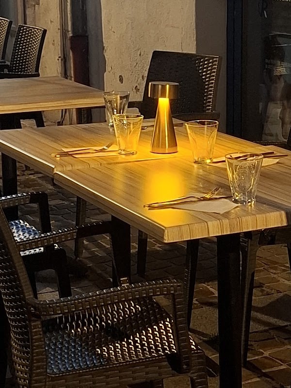 RESTAURANT L’IMPRÉVU à Lons-le-Saunier, France