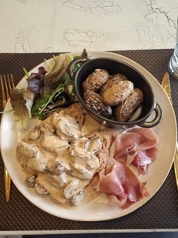 RESTAURANT L’IMPRÉVU à Lons-le-Saunier, France