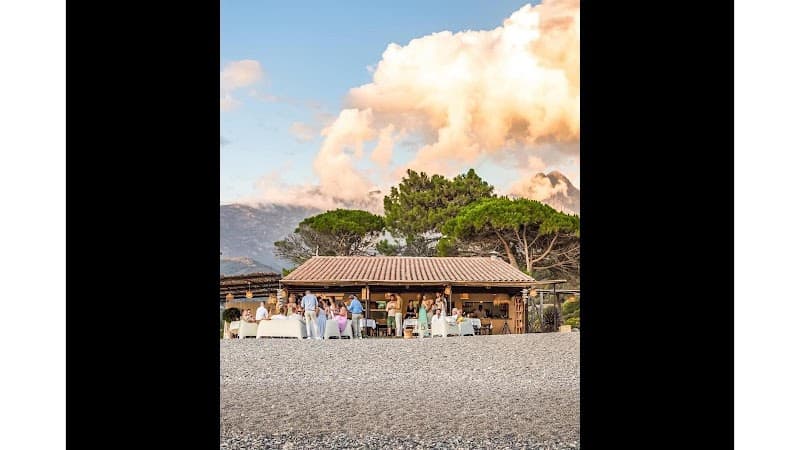 Restaurant Mare Chiare à Serriera, France