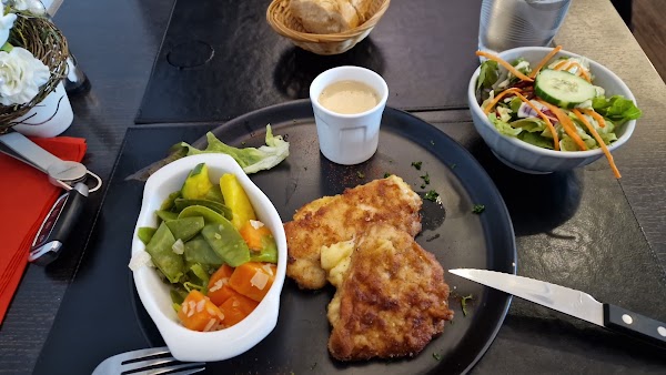 Restaurant Mise en scène , Grillades , steak sur Pierre chaude . Cuisine française . à Esch-sur-Alzette, Luxembourg