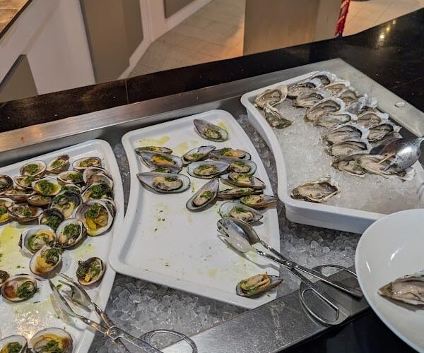 Restaurant N°1 à La Ville-du-Bois, France