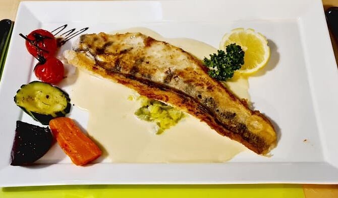 Restaurant Neptwone Sàrl à Colmar-Berg, Luxembourg