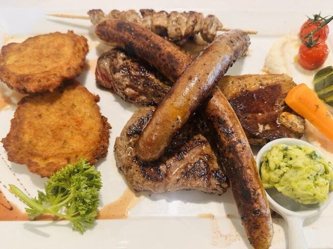 Restaurant Neptwone Sàrl à Colmar-Berg, Luxembourg