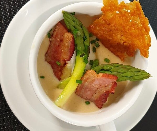 Restaurant O’carré D’art Méréville – Nancy Sud à Méréville, France