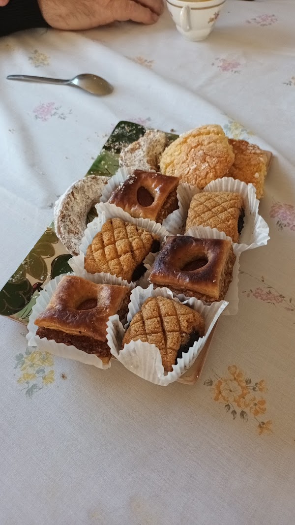 Restaurant oriental à Carpentras, France