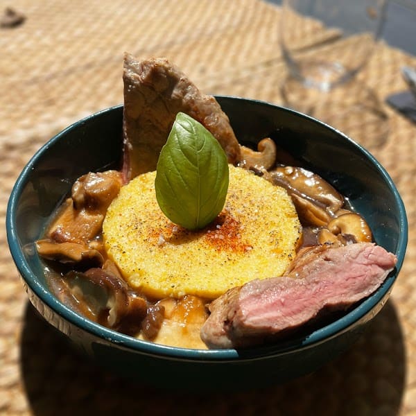 Restaurant Petit Grand à Avignon, France