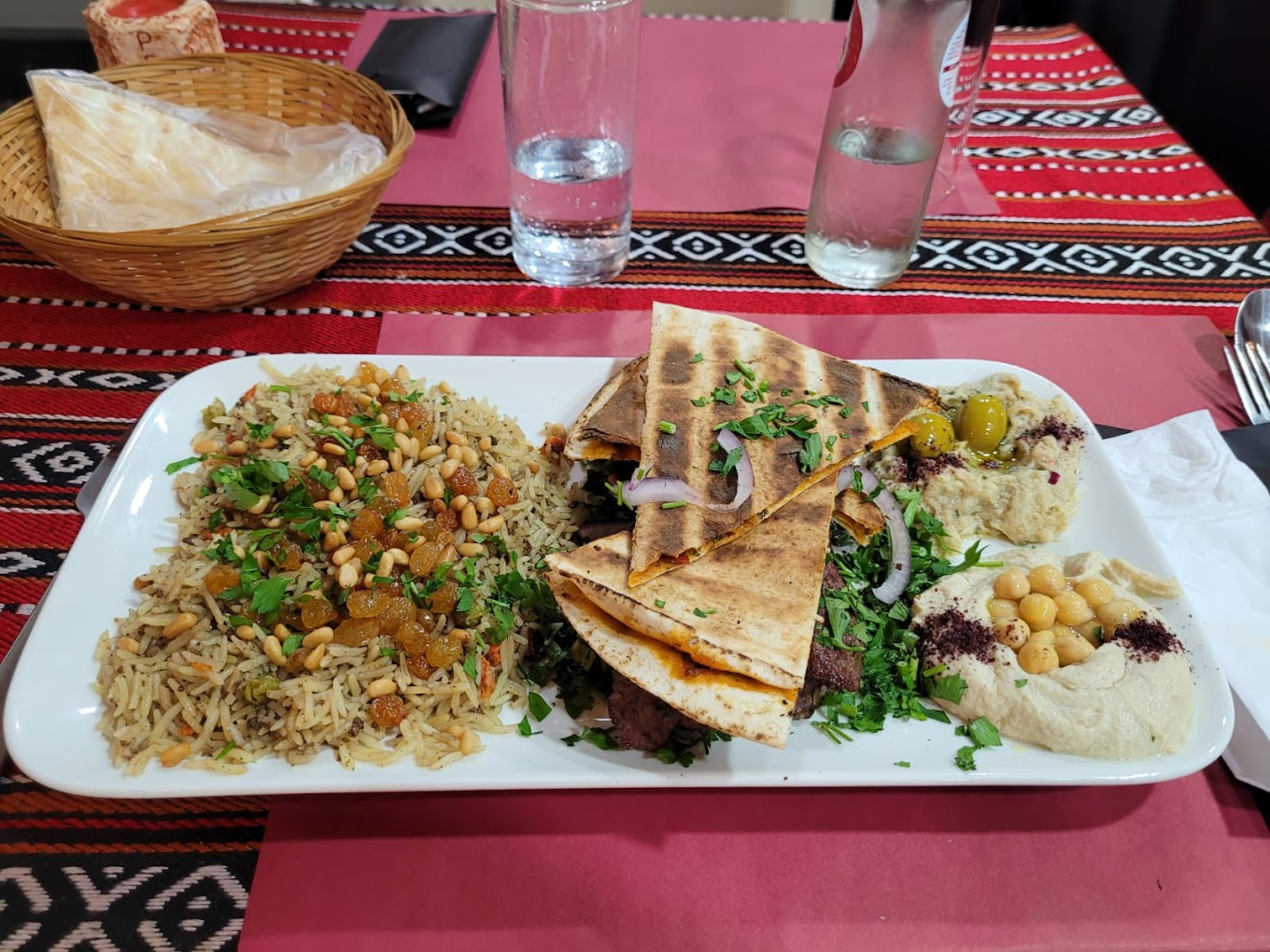 Restaurant PETRA Wavre à Wavre, Belgique