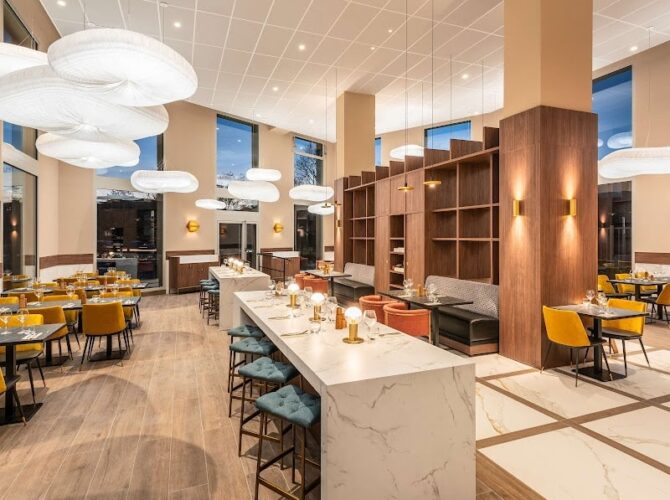 Restaurant à Achères, France