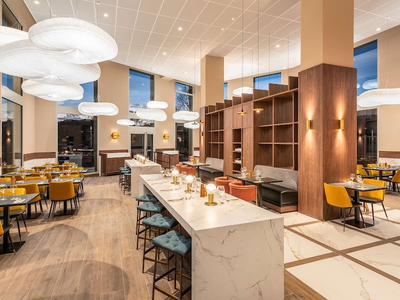 Restaurant à Achères, France