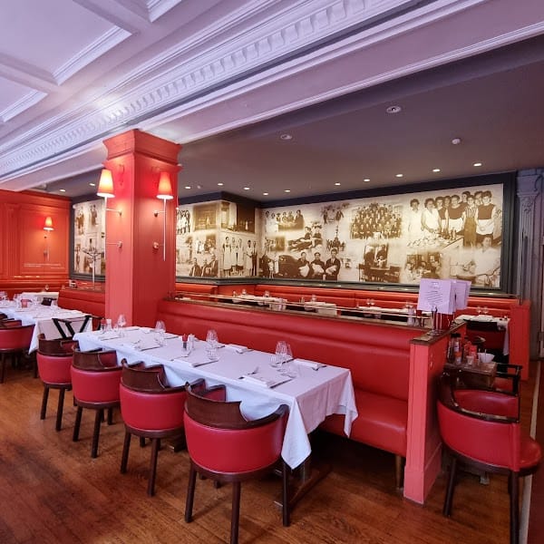 Restaurant Place Bernard · Georges Blanc à Bourg-en-Bresse, France