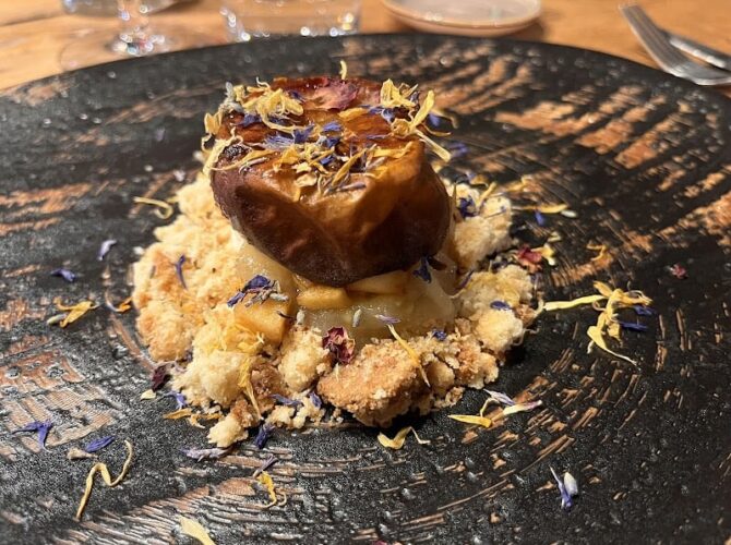 Restaurant Quai d’en Face & Quai d’Après à Sète, France