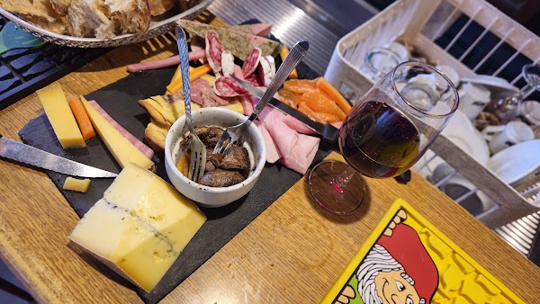 RESTAURANT RIVE GAUCHE ETTORI MARIE CLAUDE à Dole, France