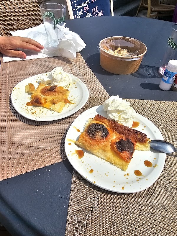 RESTAURANT RIVE GAUCHE ETTORI MARIE CLAUDE à Dole, France