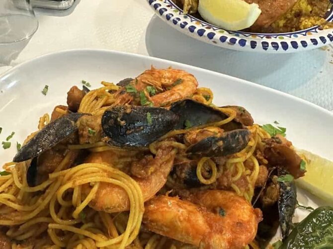 Restaurant Sidi Bou Said à Aubervilliers, France