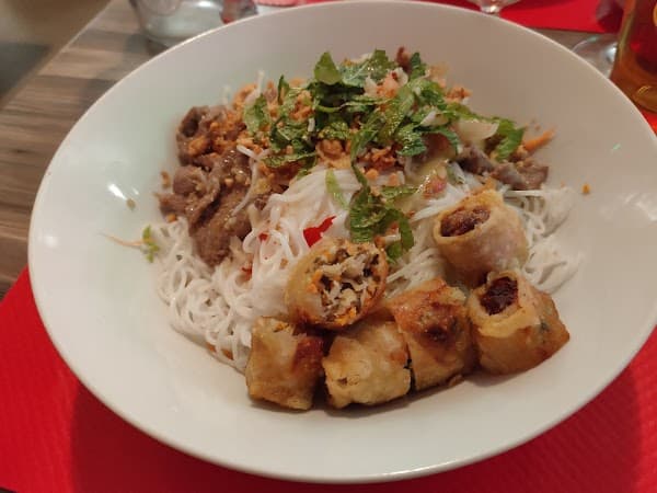 Restaurant SUSHI NEM à Vence, France