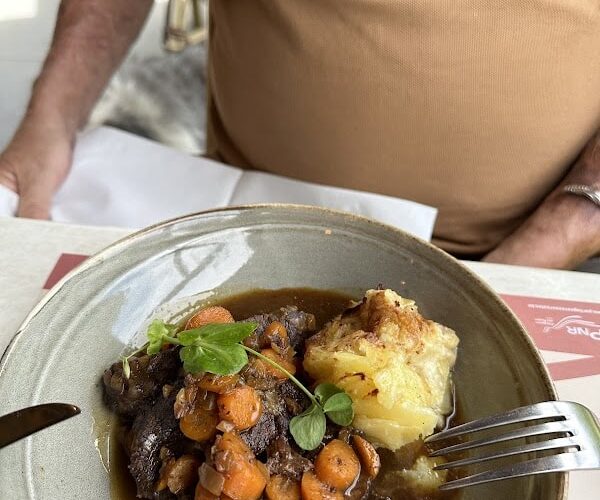 RESTAURANT -TAVERNE “AUX PETITS BOUCHONS” à Herbeumont, Belgique