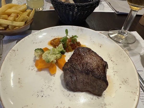 RESTAURANT -TAVERNE “AUX PETITS BOUCHONS” à Herbeumont, Belgique