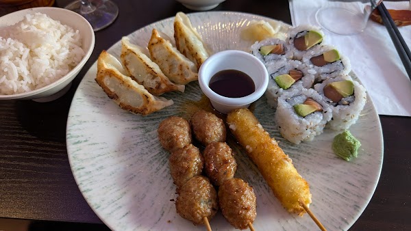Restaurant TSUKIJI à Châtillon-sur-Seine, France