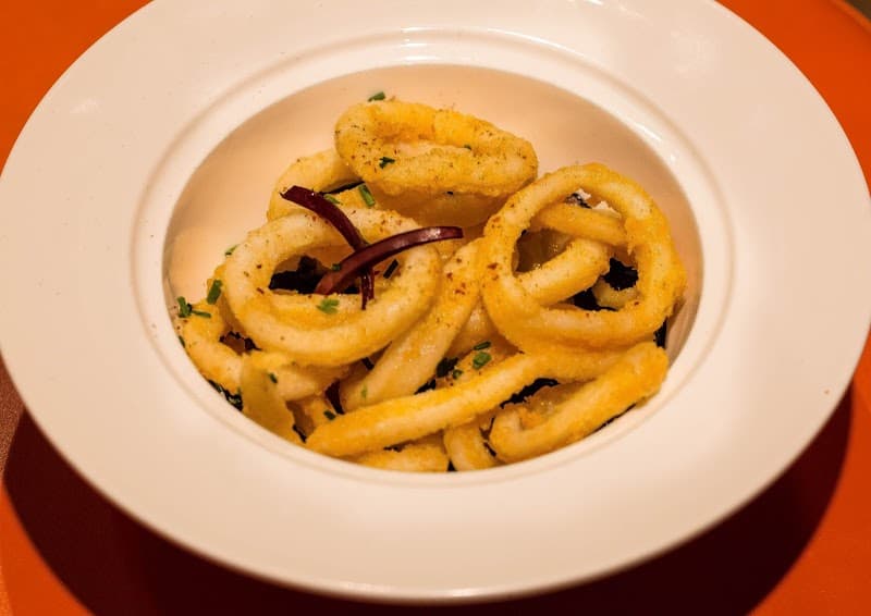 Restaurant Txalupa à Saint-Jean-de-Luz, France