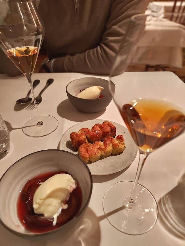 Restaurant & Weinhandel Broeding à München (Munich), Allemagne