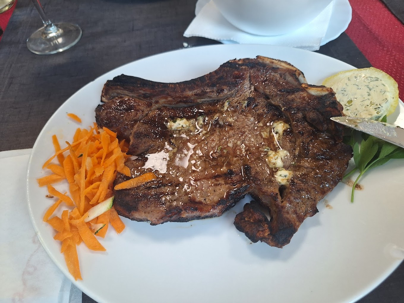 Restaurant Welcome à Esch-sur-Alzette, Luxembourg