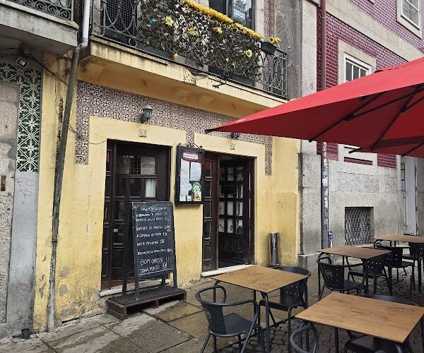 Restaurante Dona Porto à porto, Portugal