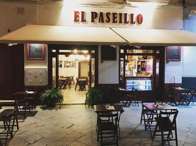 Restaurante El Paseíllo à Sevilla, Espagne