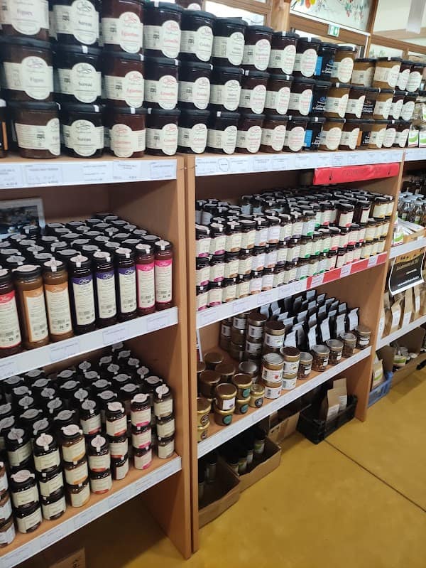 Restaurant RESTAURATION DES MONTS DE GUERET à Saint-Sulpice-le-Guérétois, France