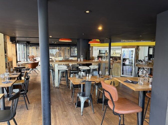 Restaurant Rest’O Cocorico à Montigny-le-Bretonneux, France