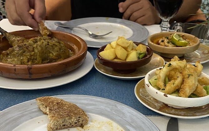 Restaurant Riad 21 à Dar-el-Beida, Maroc