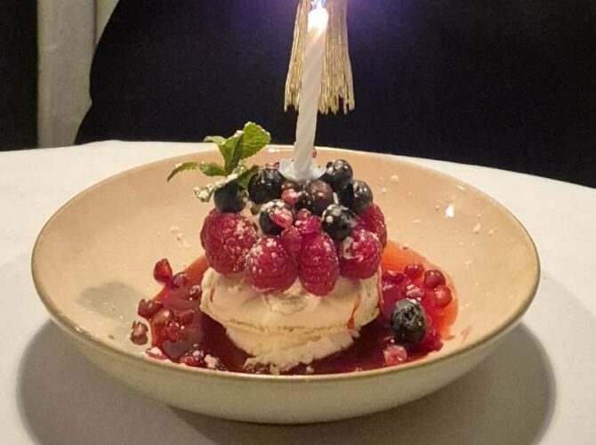 Restaurant Rive Gauche à Mantes-la-Jolie, France