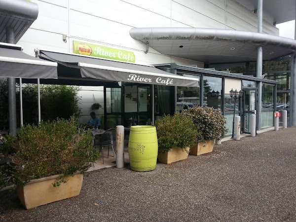 Restaurant River Café à Marmande, France