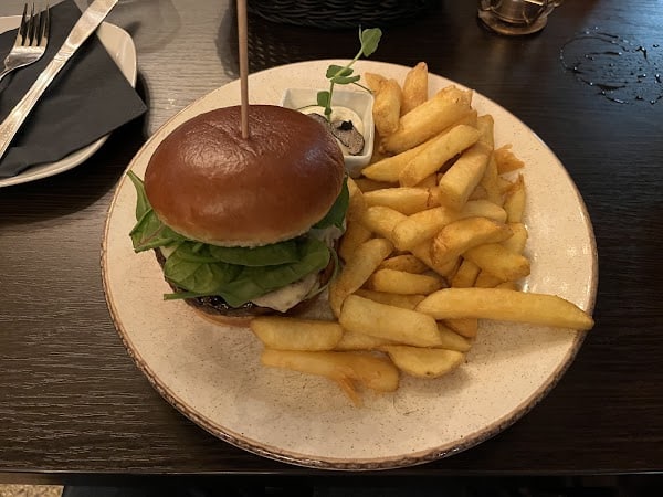 Restaurant Rosenbar – Saarbrücken à Saarbrücken (Sarrebruck), Allemagne