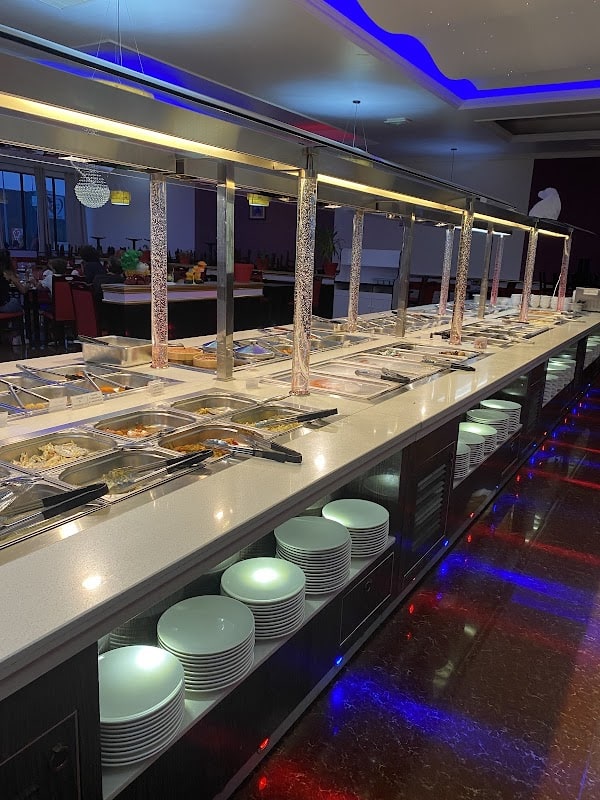 Restaurant Royal d’asie à Saint-Jean-d'Angély, France